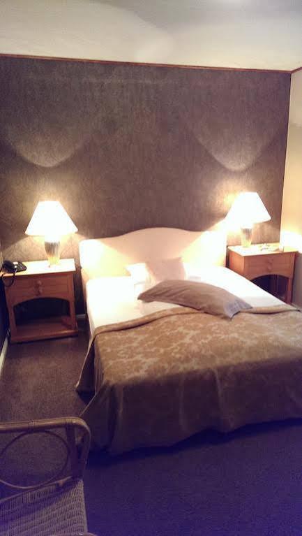 Hotel Haus Roedgen Wilnsdorf Esterno foto