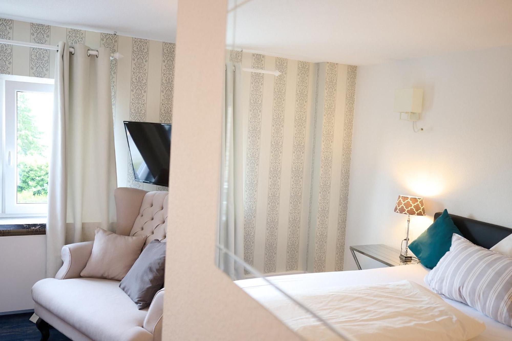 Hotel Haus Roedgen Wilnsdorf Esterno foto